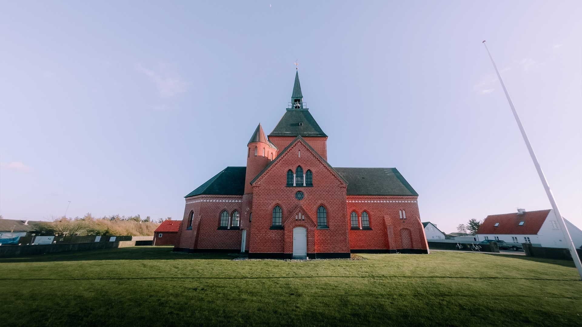 Photographie de jour d'une grande maison au Danemark